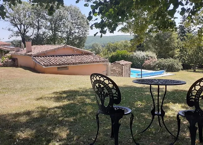 Les Campsis Saint-Antonin