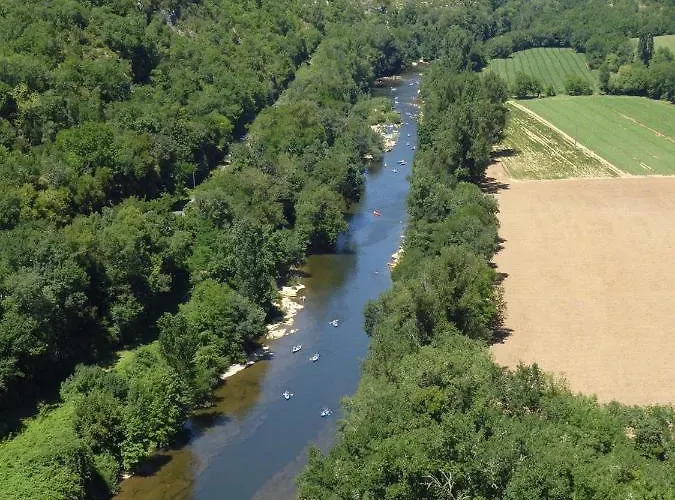 펜션 Les Campsis *